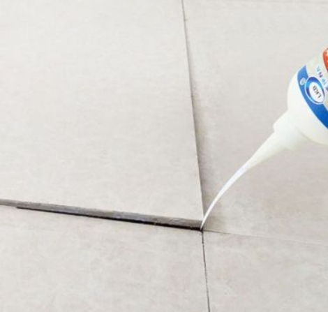 青县瓷砖空鼓维修公司分享卫生间瓷砖脱落的原因可能有以下几点